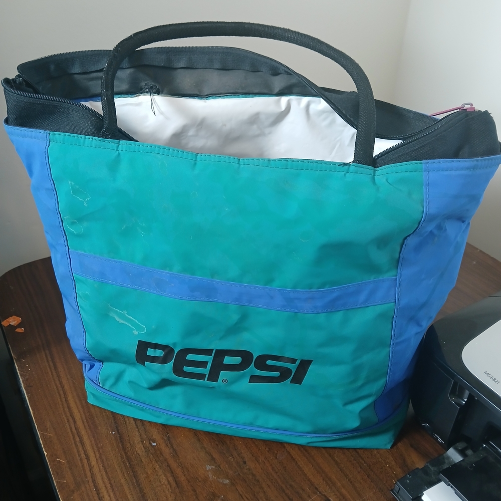 vintage 1990s Koozie Pepsi Cola insulated cooler beach bag